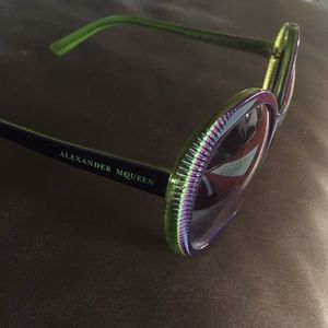 Alexander McQueen Sunglasses AMQ 4167/s